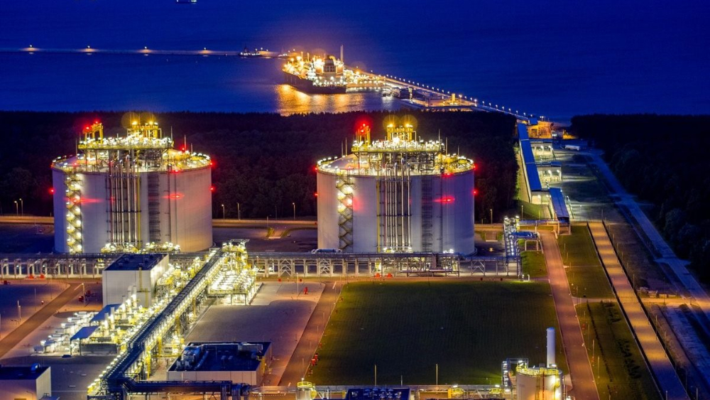 700 LNG carriers in the world