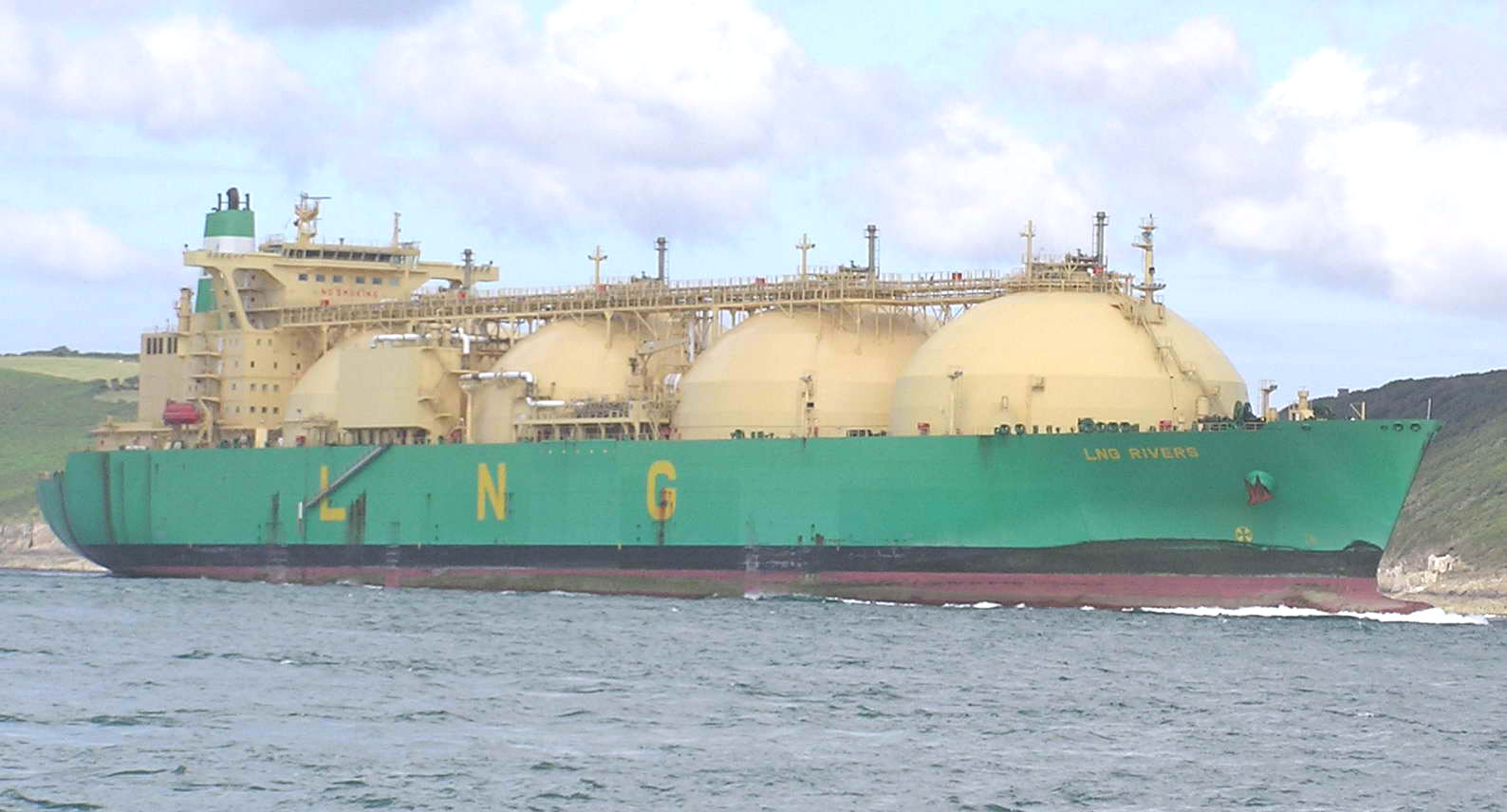 Pavilion Energy: naval LNG demand seen by at 30 million tons in 2030