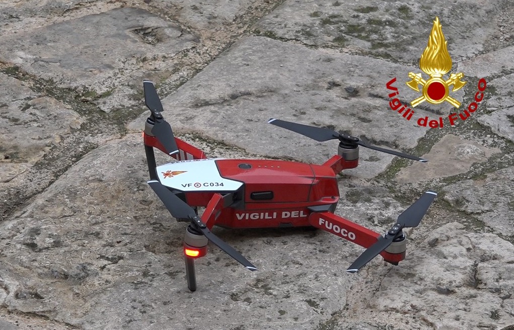 Droni dei Vigili del Fuoco in azione a Brindisi