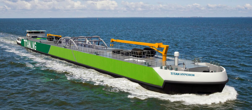 Terza chiatta di Titan LNG per l’hub Amsterdam-Rotterdam-Anversa.